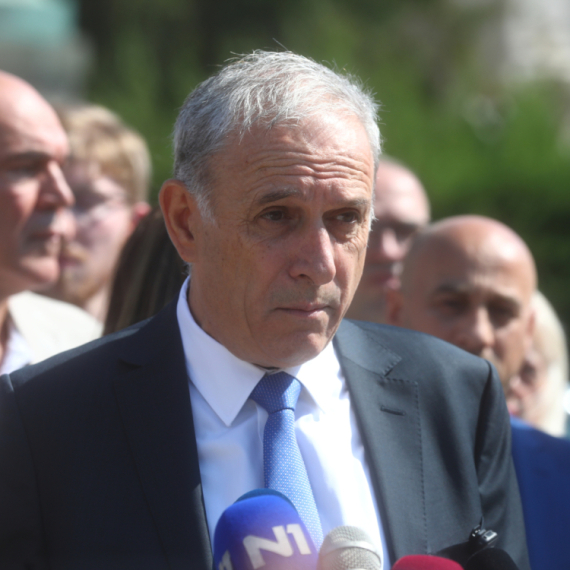 Ponoš: "Izlazimo na izbore"; "'Studentska lista' nije stranka, a jednoumlje nije demokratska atmosfera"