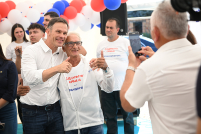 Slika za Mali sa građanima u Markovcu: "Ispunjavamo obećanja"; "Sledeće nedelje isplata 6.000 dinara državne pomoći"