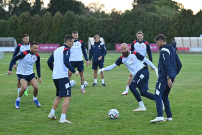Slika za Zašto reprezentativna pauza traje toliko dugo?