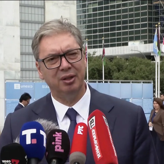 Vučić o monstruoznim pretnjama blokadera: "Oni mrze žene"; "Moja poruka ženama u Srbiji je da ne brinu" VIDEO