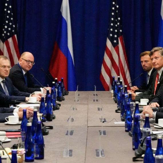 Sastali se Lavrov i Rubio FOTO/VIDEO