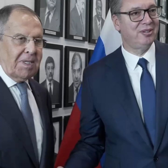 Vučić meets Lavrov in New York: "I emphasized Serbia's principled position, which remains committed to peace"