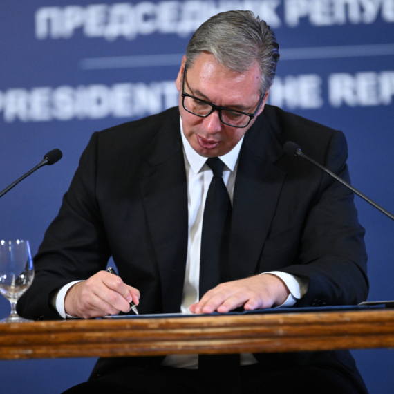 Aleksandar Vučić has resigned