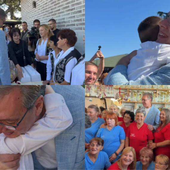 Vučić sa narodom u Irigu, ori se "Aco, Srbine"; "Naš narod je moja najveća snaga" FOTO/VIDEO