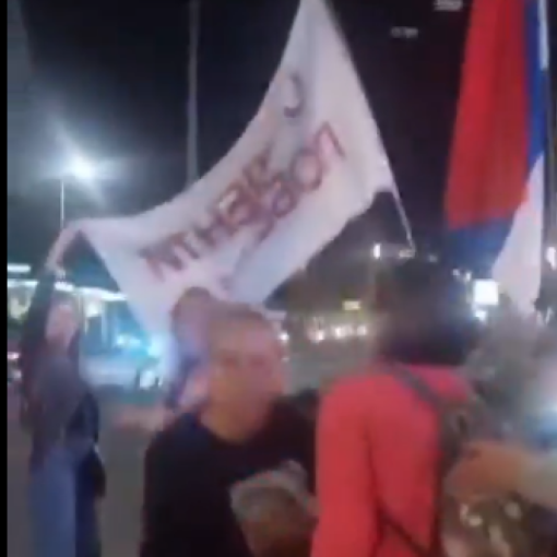 Užas na Konjarniku; Napadnute pristalice SNS-a, među napadačima i Dijana Hrka VIDEO