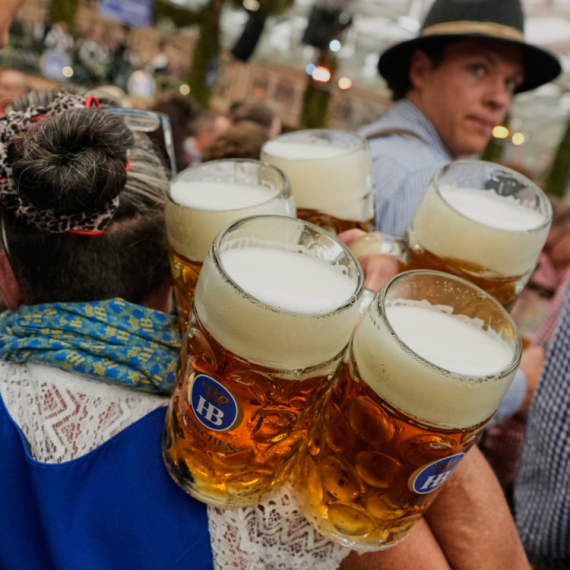 Minhen naplaćuje influenserima objave sa Oktoberfesta: Grad zaradio više od 100.000 evra