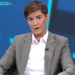 Brnabić sasula istinu u lice blokaderima: "Politika u školama zabranjena, a vi ste tamo decu podelili" VIDEO