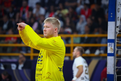 Slika za Srušio Partizan usred Beograda, pa poručio: "Cilj je trofej Lige šampiona" VIDEO