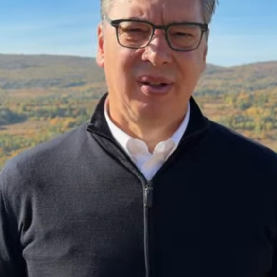 Vučić poručio "Studentskoj listi": "I dalje čekam duel, a hoću li ga dočekati – Srbija zna odgovor" VIDEO
