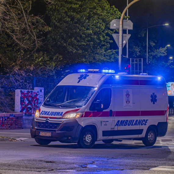 Hitna pomoć: Žena poginula u saobraćajnoj nesreći