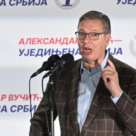Vučić osudio nasilje nad ženama: "Ko su ti ljudi koji se diče time što tuku žene?"