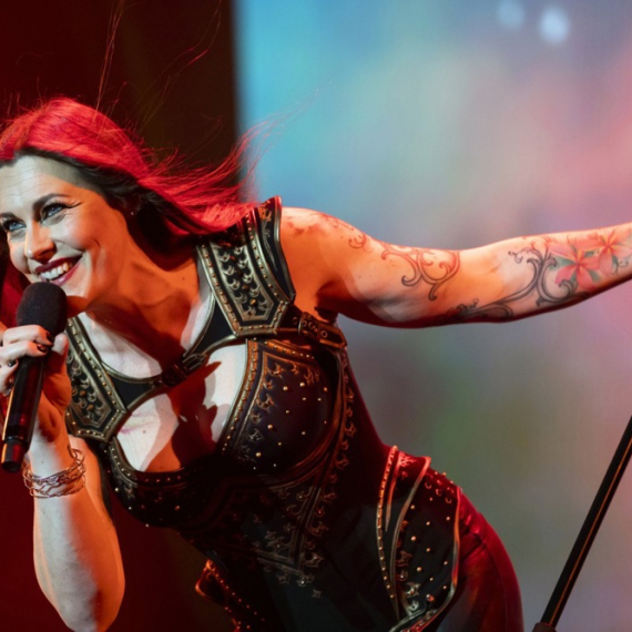 Flor Jansen nakon 13 godina napušta "Nightwish": "Ova odluka je neophodna" FOTO
