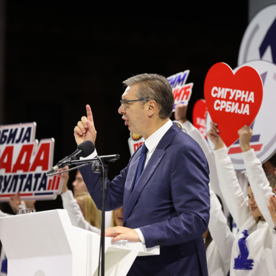 Ulaganja za lečenje retkih bolesti; Vučić dao reč – 6 milijardi za terapiju za Dišenovu mišićnu distrofiju
