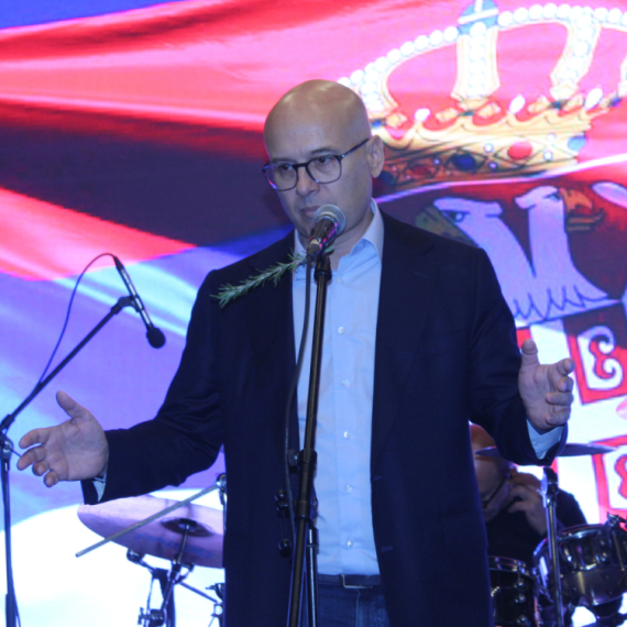 Vučević poslao snažnu poruku: "Novi Sad je slobodan grad; "Pobedićemo ih na izborima"