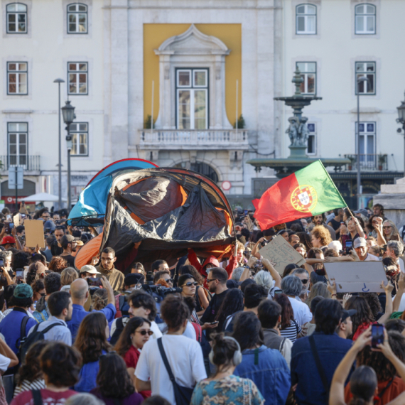 "Kuva" i u Portugalu?; Hiljade ljudi na ulicama zbog stambene krize VIDEO