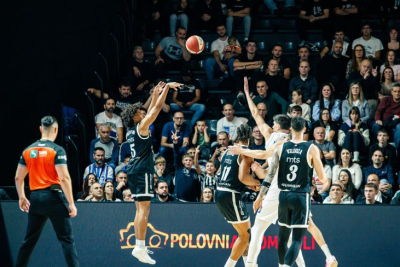 Slika za Partizan preživeo Suboticu – debitant Rivs junak crno-belih