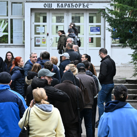 Srbija bira! Otvorena biračka mesta