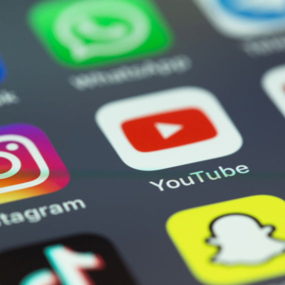 Meta udara na YouTube: Instagram stiže na vaše televizore