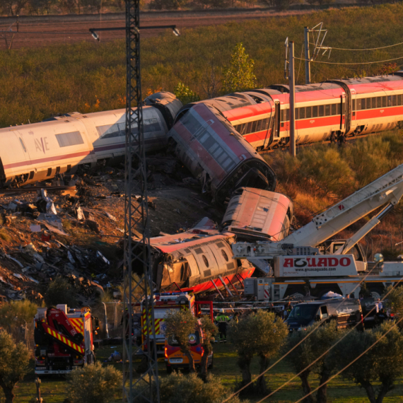 Possible cause of Spain's horrific train crash revealed: Train reported a problem before the collision VIDEO