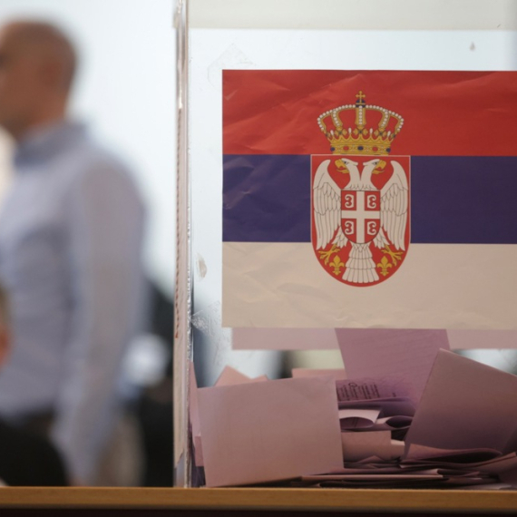 RIK usvojio izveštaj o glasanju u inostranstvu